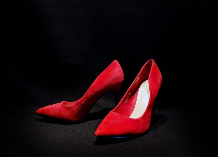 visual merchandising negozio calzature